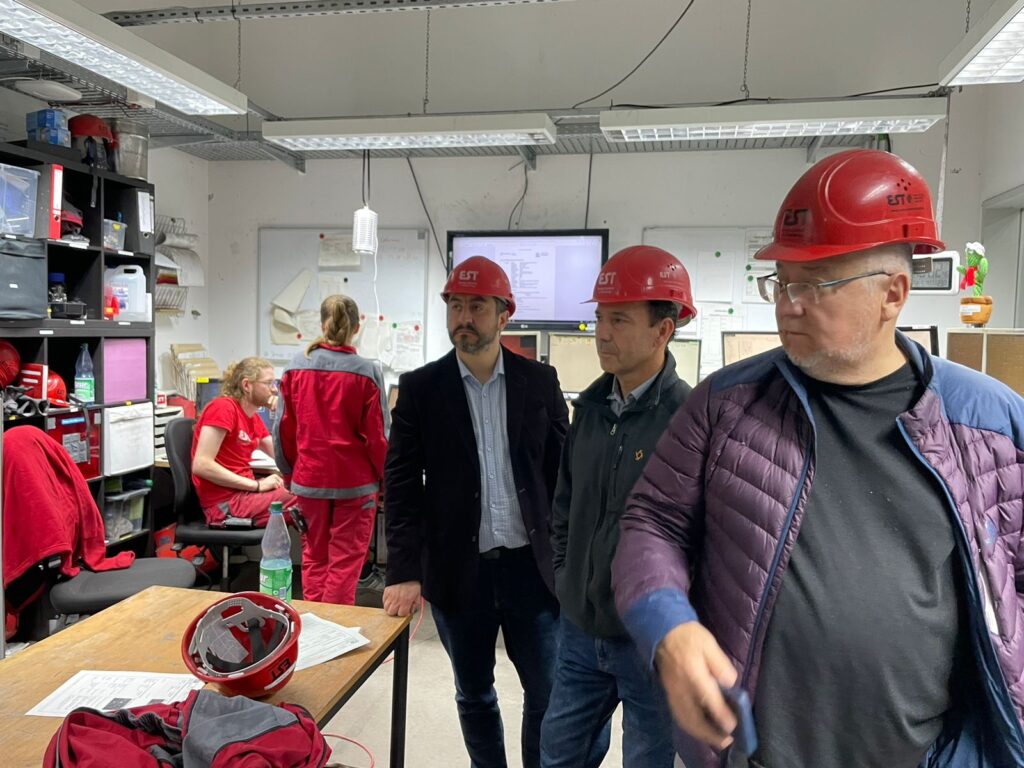 El equipo de Única visitando las plantas de Gidara en Europa